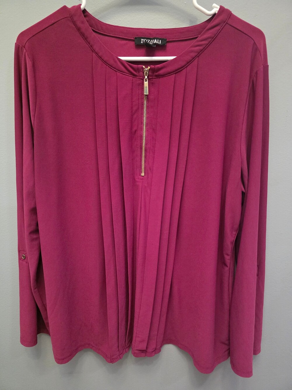 Roz & Ali XL Magenta Pleated Zip Front Roll-Tab Sleeve Blouse